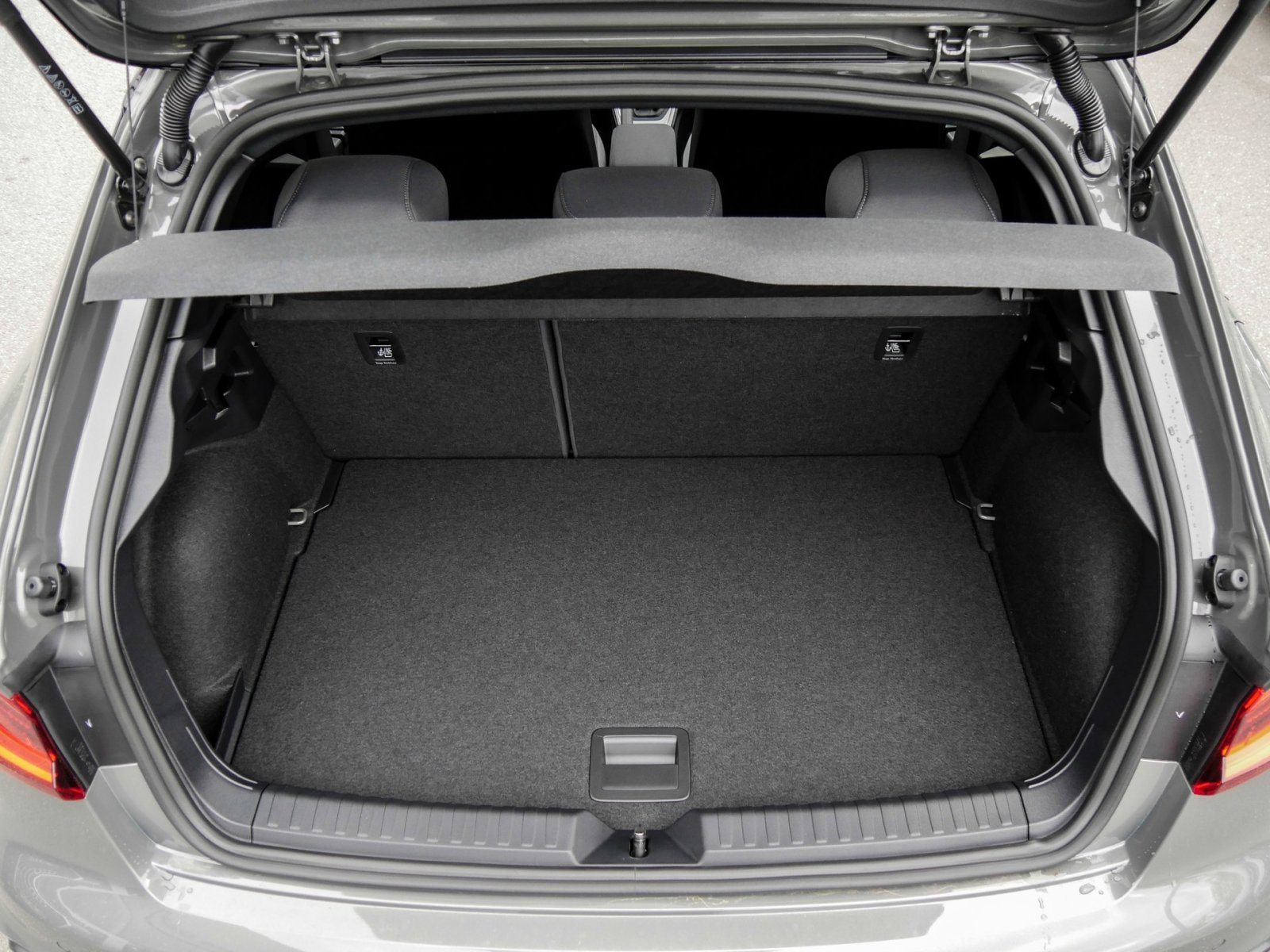 Audi A1 Sportback 30 TFSI S tronic S Line LED+Sportsitze+Kamera+GRA+MMINavi+