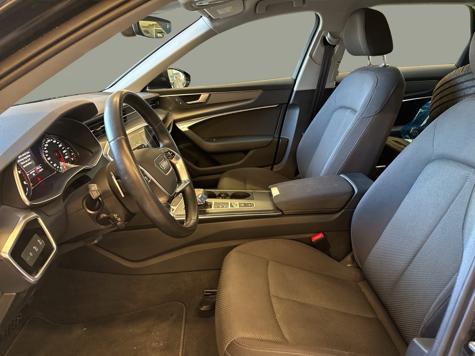 Audi A6 Avant 40 AHK ACC eKLAPPE NAVI+ SITZHEIZUNG