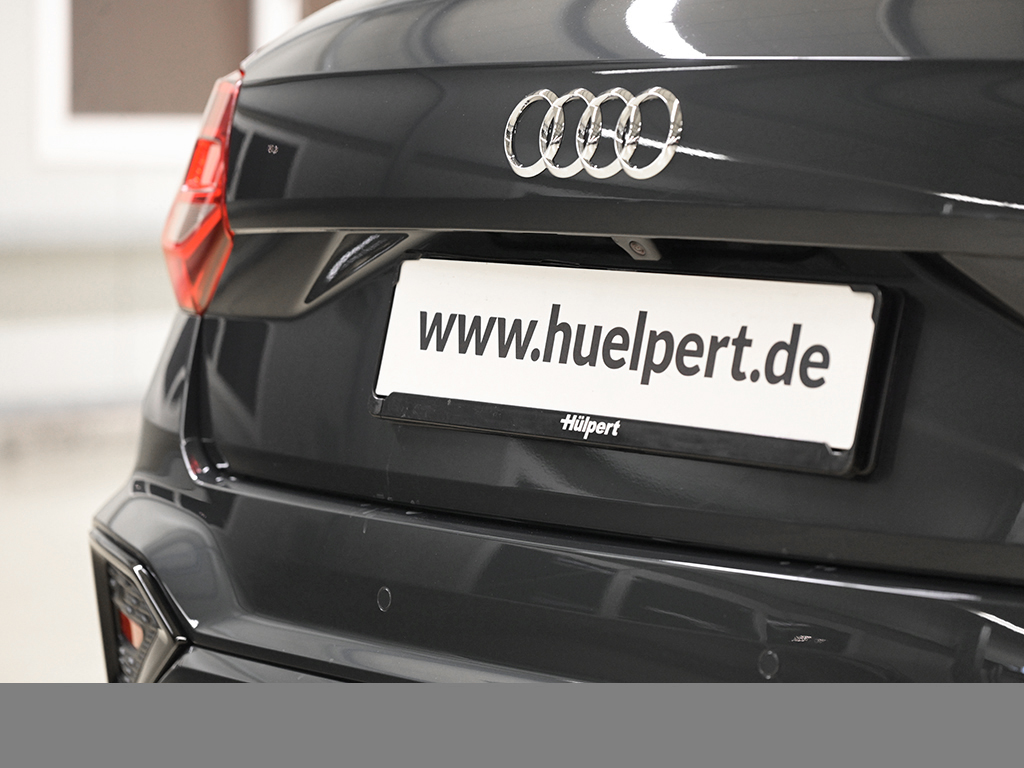 Audi Q2 advanced 35 s tronic AHK eKLAPPE CAM LM18