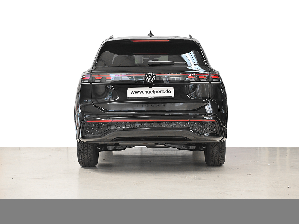 Volkswagen Tiguan 2.0 R-LINE BLACK STYLE 4X4 LEDER PANO AHK
