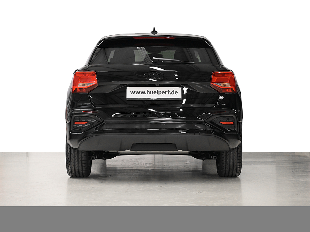 Audi Q2 advanced 35 s tronic AHK eKLAPPE CAM LM18