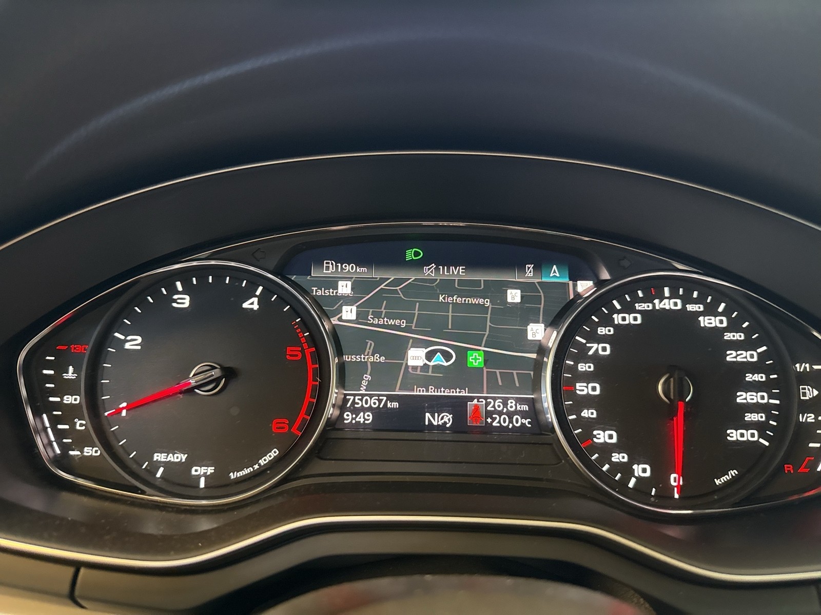 Audi A4 Avant 35 advanced AHK NAVI+ ALU SITZHEIZUNG