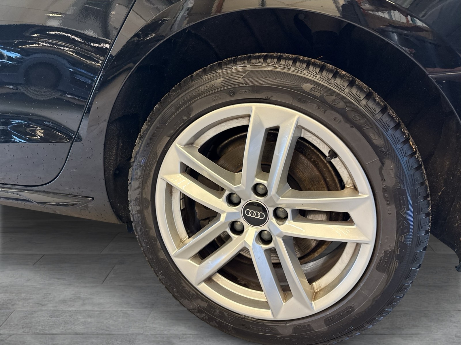 Audi A4 Avant 35 advanced AHK NAVI+ ALU SITZHEIZUNG
