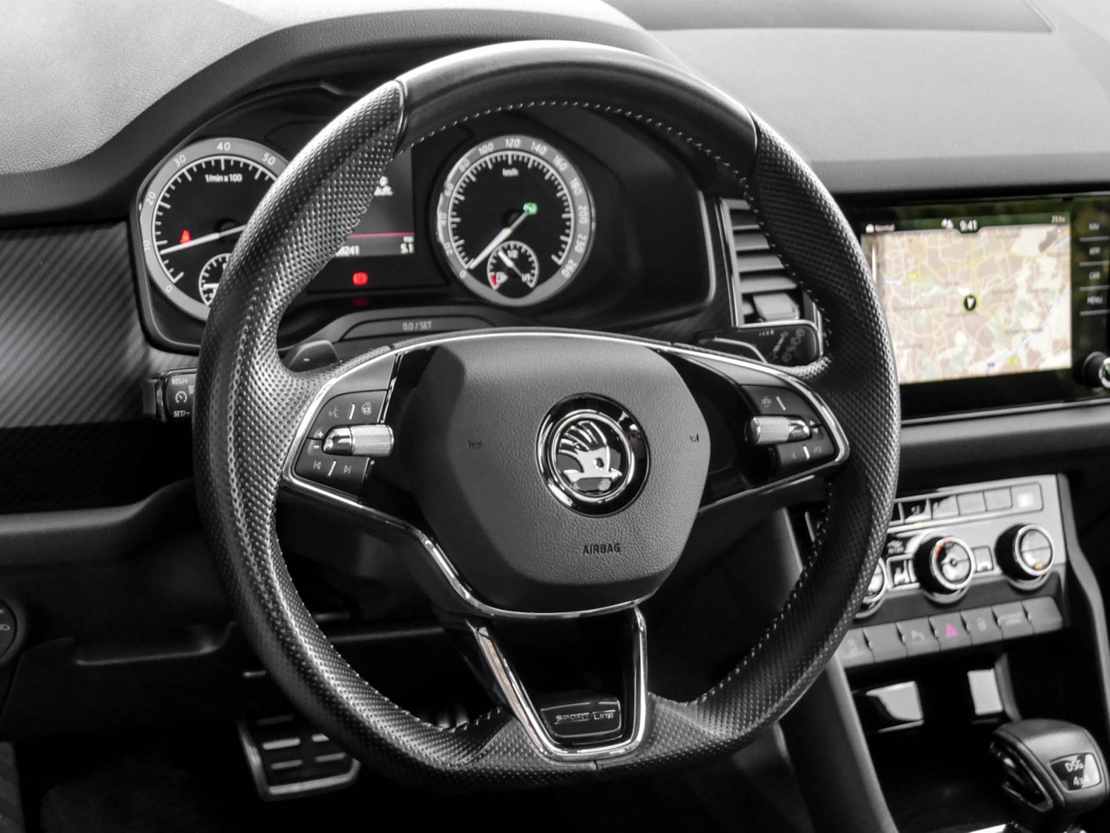 Skoda Kodiaq 2.0 SPORTLINE 4X4 STANDHZ. PANO AHK LM19
