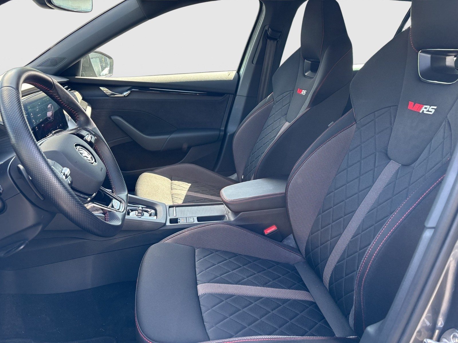 Skoda Octavia Combi 1.4 iV RS LM18 MATRIXLED CARPLAY