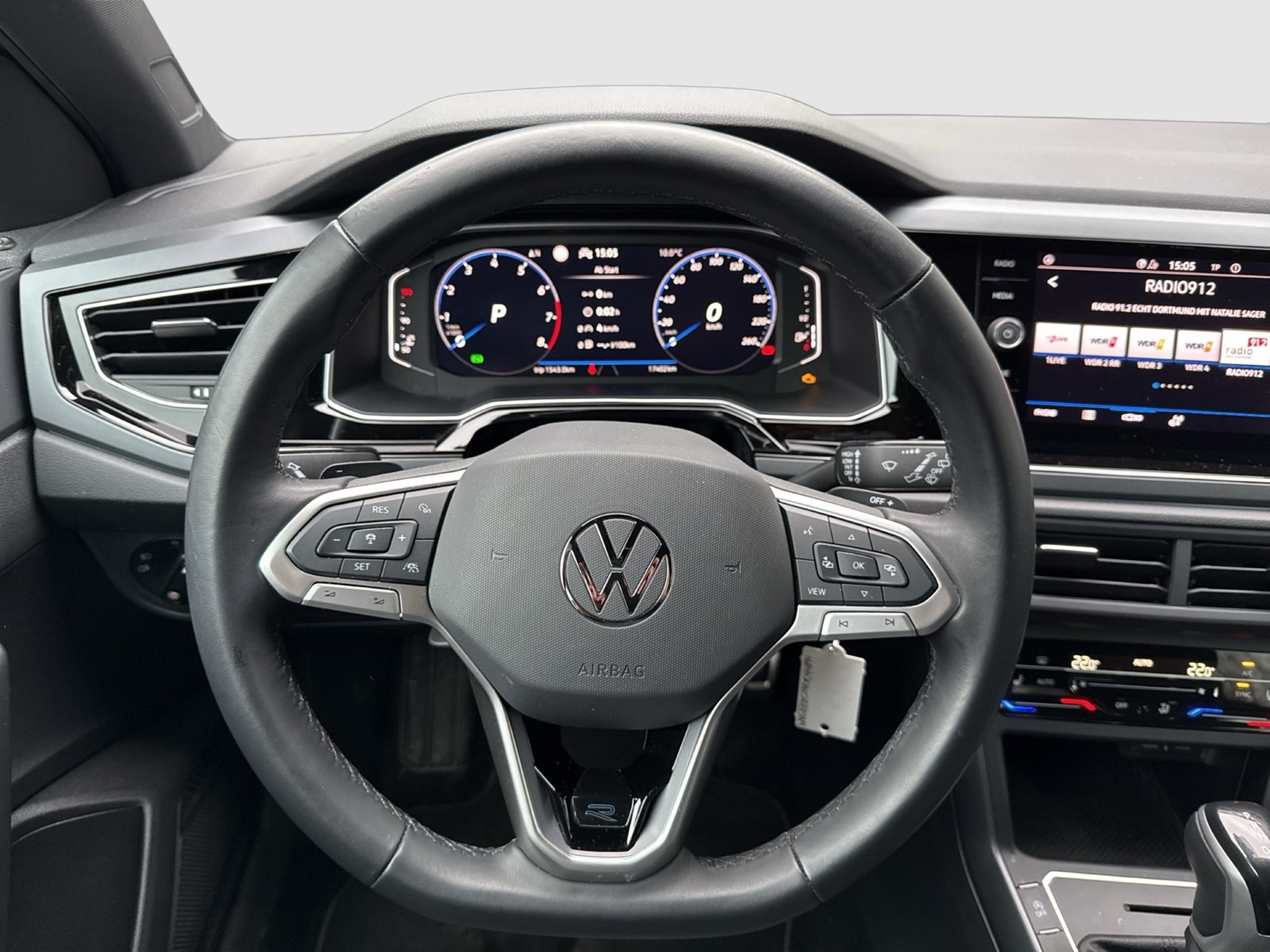 Volkswagen Taigo 1.0 R-LINE BLACKSTYLE KAMERA ALU18" NAVI AHK