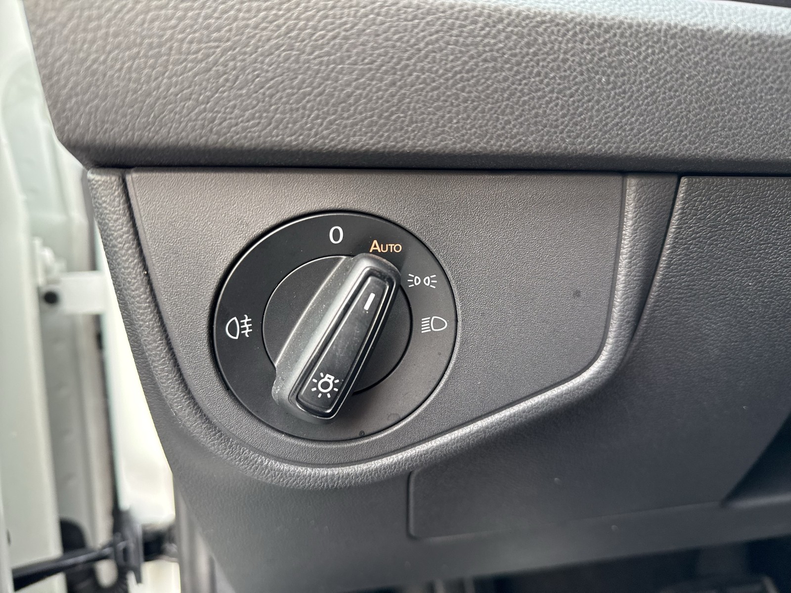 Volkswagen Polo 2.0 GTI ALU CARPLAY SITZHEIZUNG DAB+