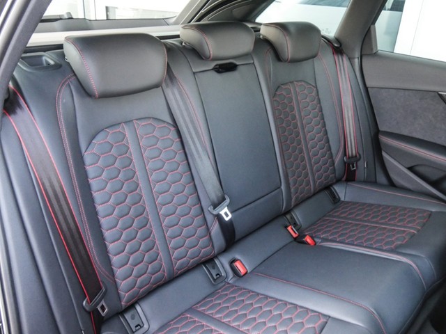 Audi RS4 Avant Qu. BLACKPAK PANO B&O 360CAM LM20