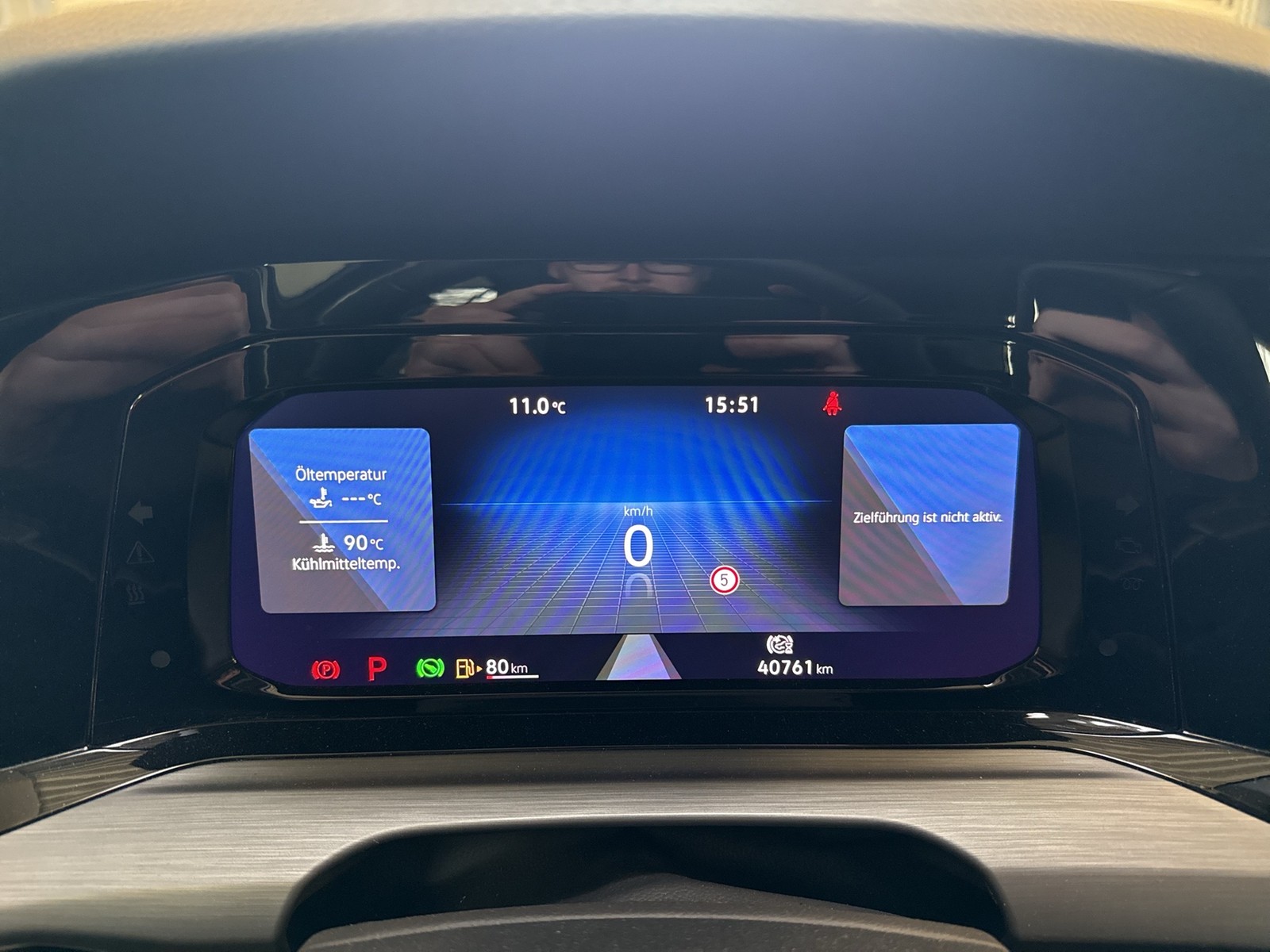 Volkswagen Golf VIII 1.5 eTSI STYLE KAMERA AHK ACC NAVI