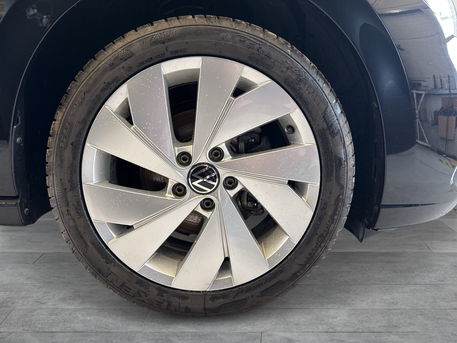 Volkswagen Golf VIII 1.5 eTSI STYLE KAMERA AHK ACC NAVI