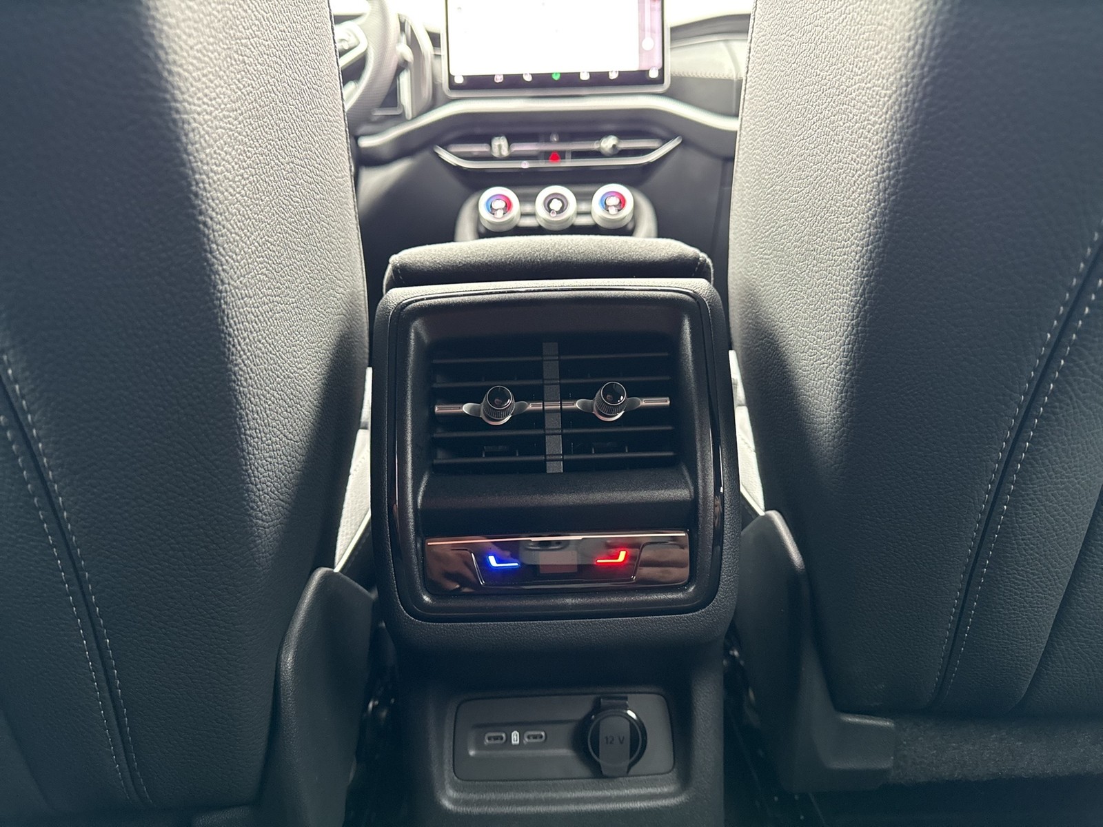 Skoda Kodiaq 2.0 SPORTLINE 4X4 7SITZE STANDHZ. AHK CAM