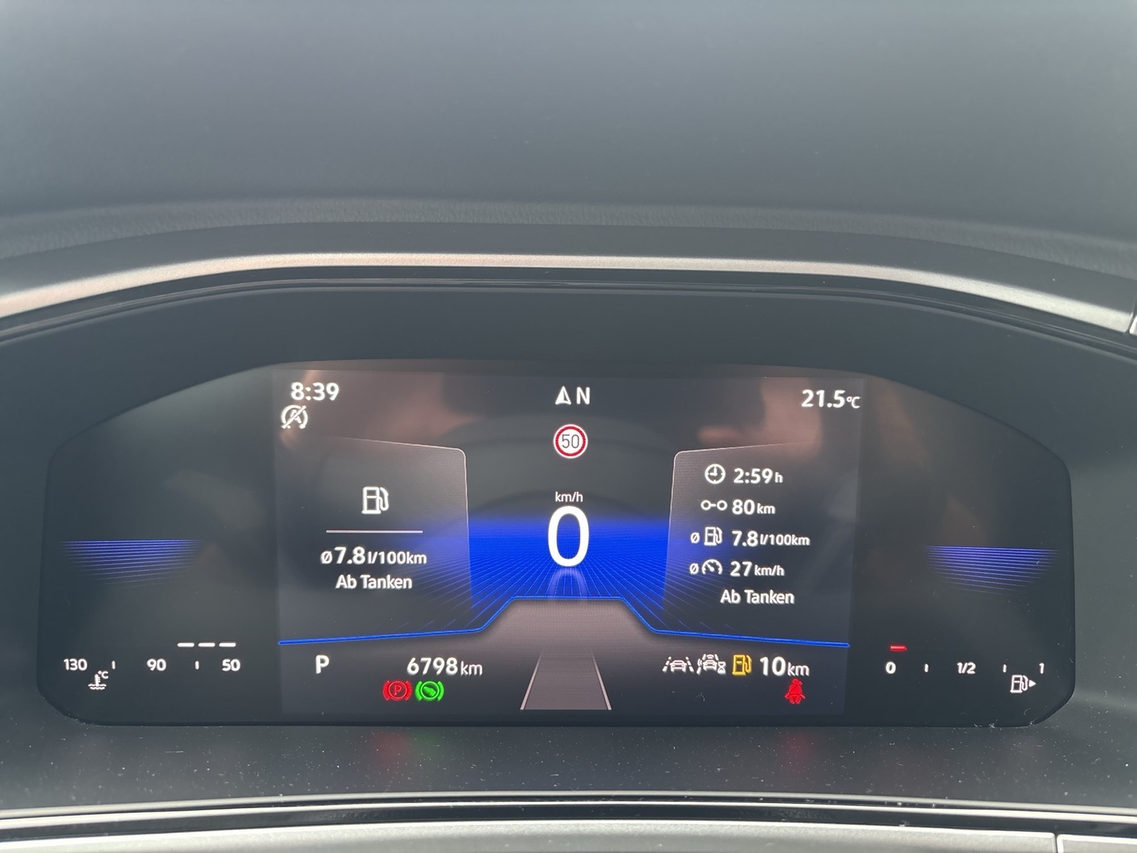 Volkswagen T-Roc 1.5 LIFE STANDHZ. NAVI ALU CARPLAY SITZHZ.
