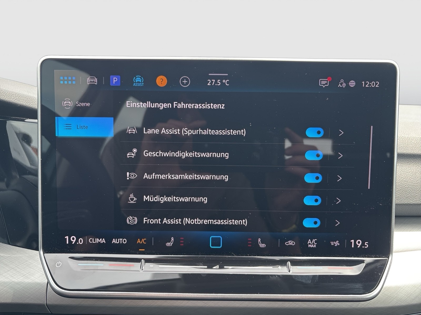 Volkswagen Golf VIII 1.5 eTSI LIFE ACC HEAD-UP NAVI CARPLAY