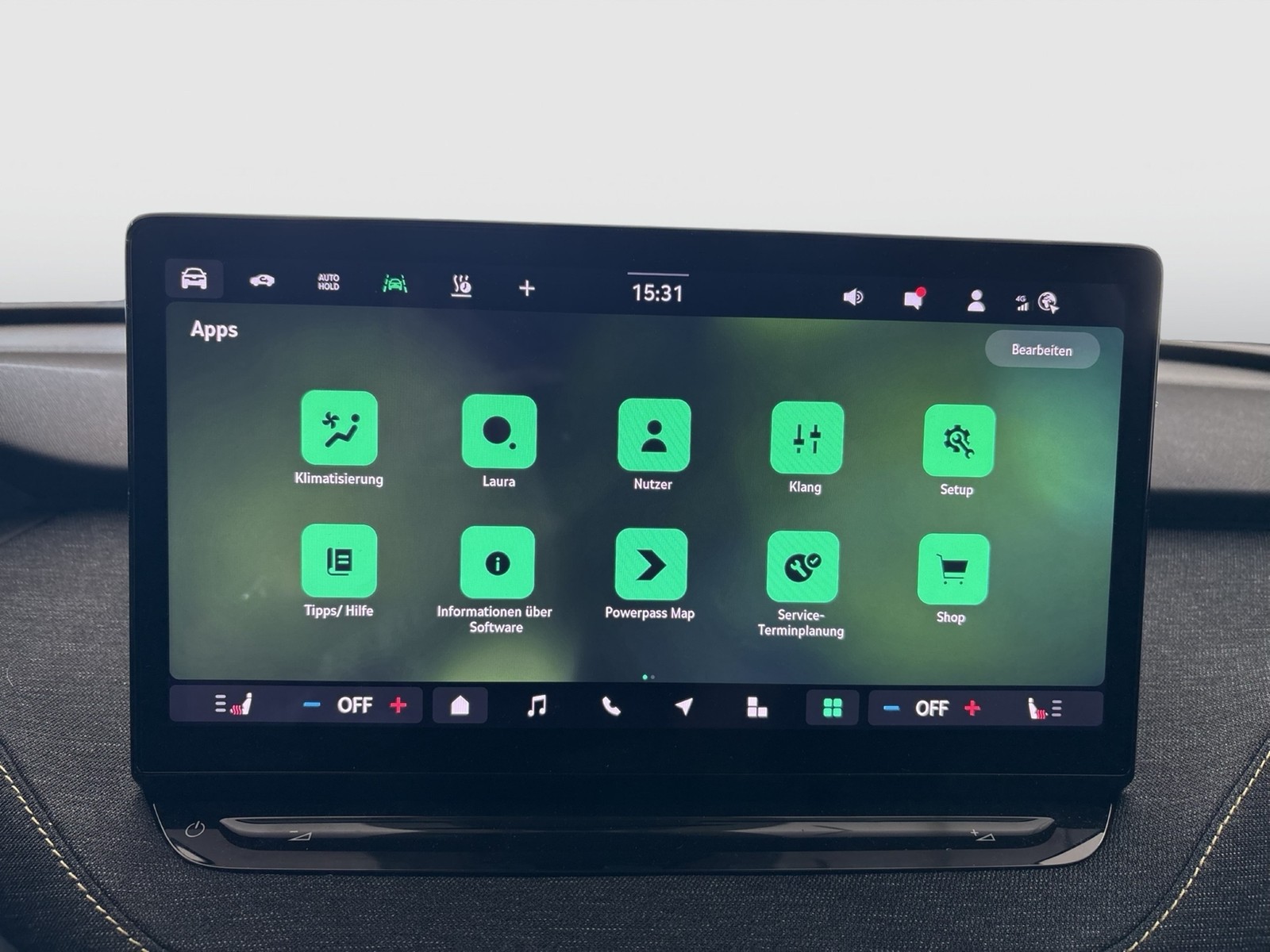 Skoda Elroq 85 LOFT WÄRMEPUMPE AHK CAM ACC LM19 NAVI