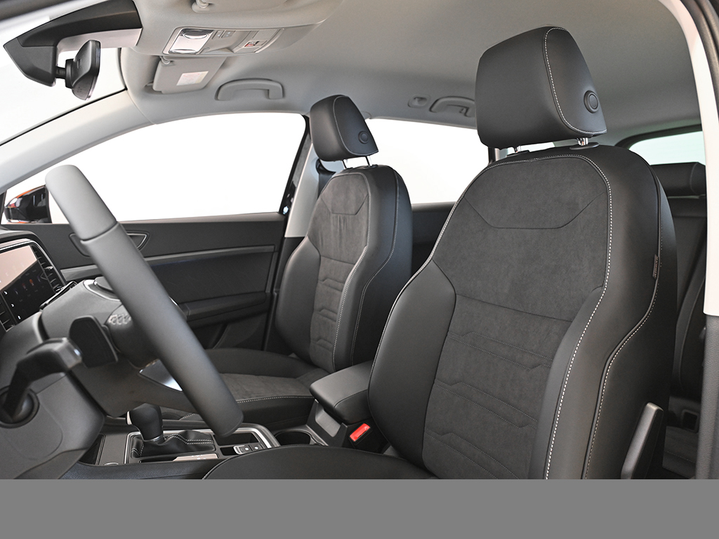 Seat Ateca 1.5 ROAD EDITION DSG AHK eKLAPPE KEYLESS