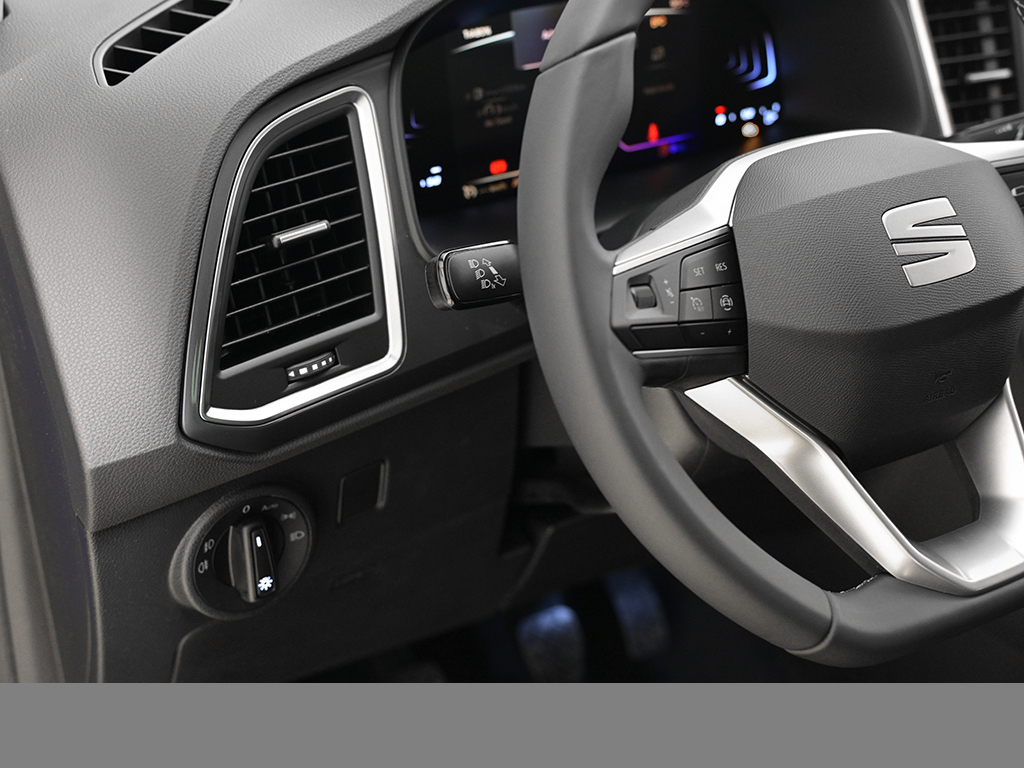 Seat Ateca 1.0 ROAD EDITION NAVI CAM SITZHZG