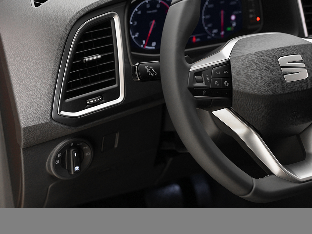 Seat Ateca 1.5 ROAD EDITION DSG eKLAPPE CAM KEYLESS