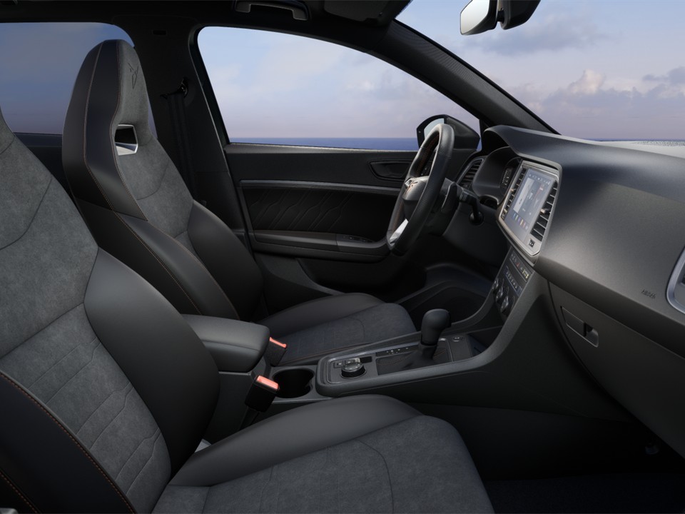 Cupra Ateca 2.0 VZ DSG 4x4 NAVI AHK eKLAPPE