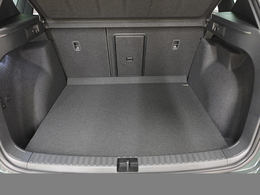 Cupra Ateca 2.0 VZ DSG 4DRIVE NAVI AHK eKLAPPE