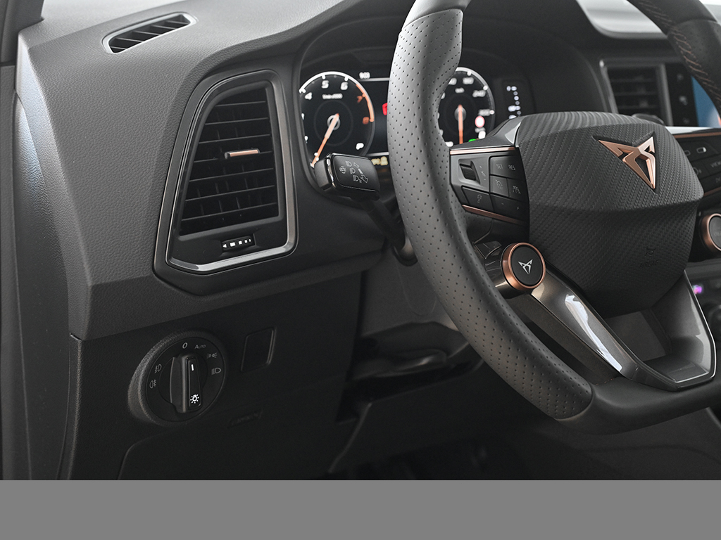 Cupra Ateca 2.0 VZ TRIBE EDITION DSG 4DRIVE AKRAPOVIC