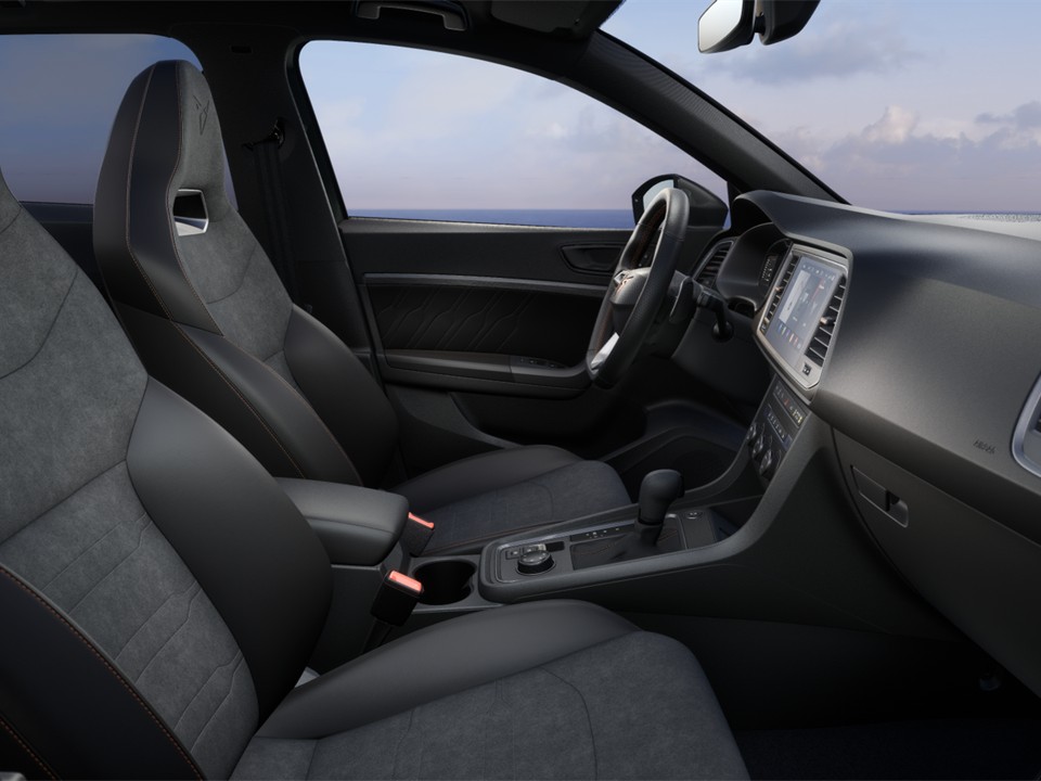 Cupra Ateca 2.0 VZ DSG 4x4 AHK eKLAPPE NAVI KEYLESS