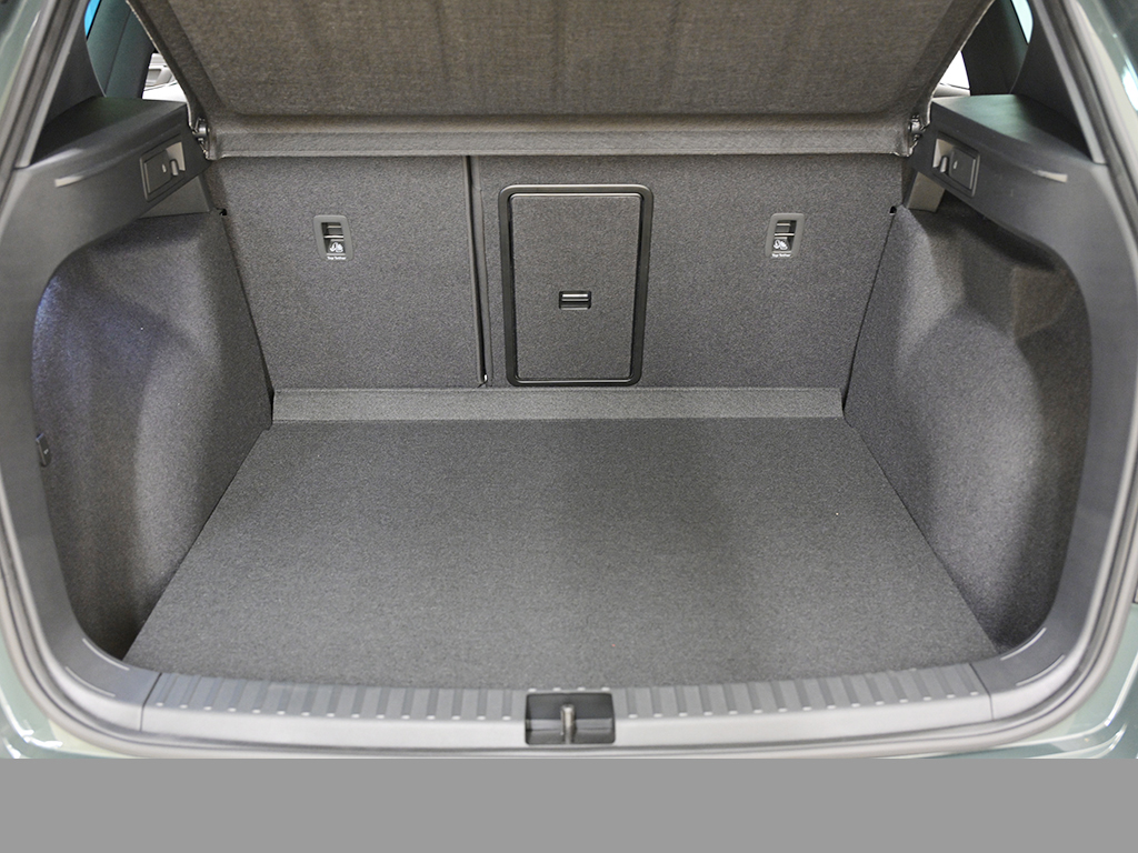 Cupra Ateca 2.0 VZ DSG 4DRIVE AHK eKLAPPE NAVI KEYLESS