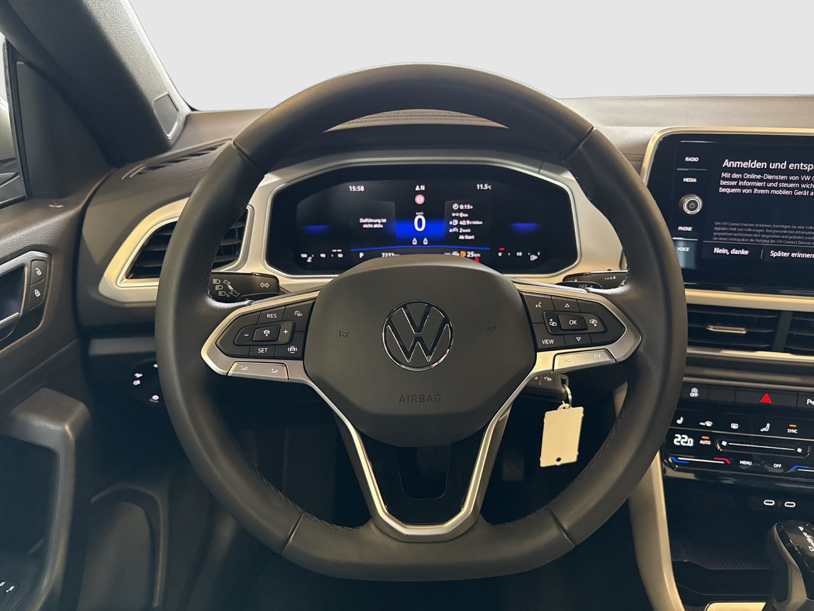 Volkswagen T-Roc Cabriolet 1.5 STYLE LEDER AHK CAM LM17 NAVI