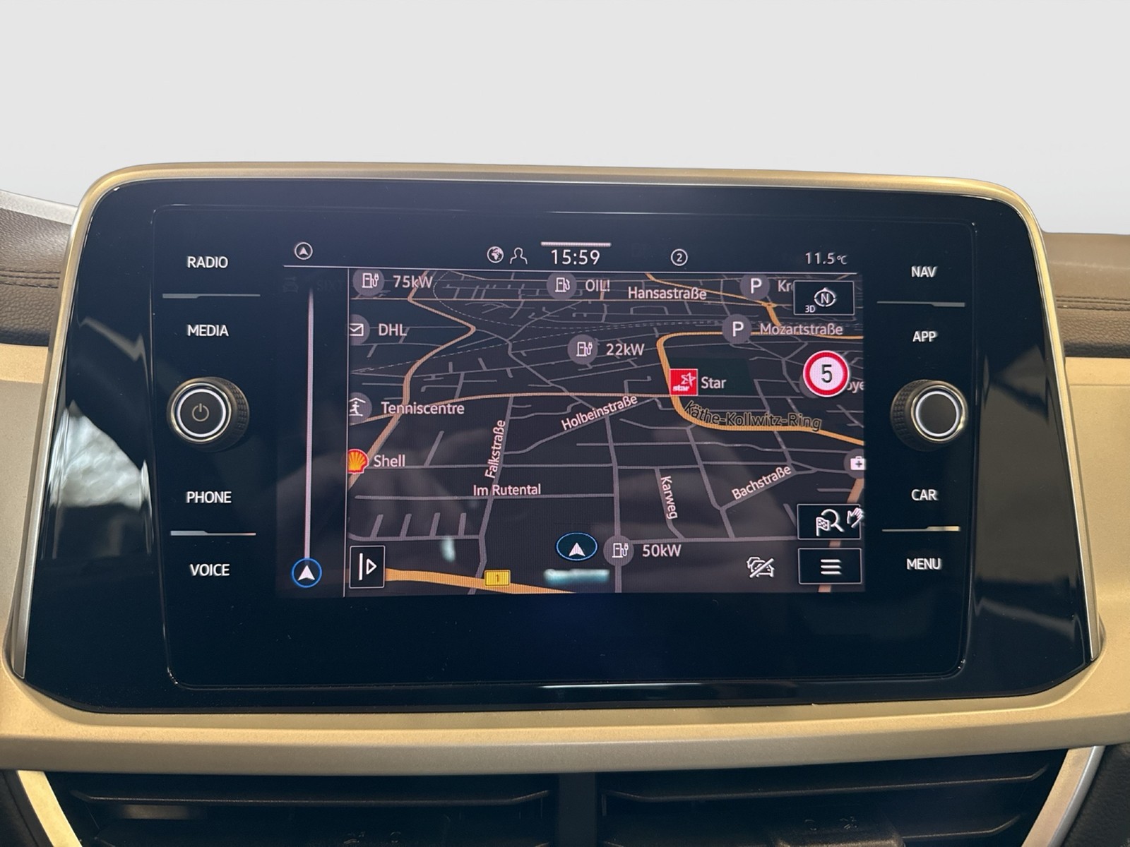 Volkswagen T-Roc Cabriolet 1.5 STYLE LEDER AHK CAM LM17 NAVI