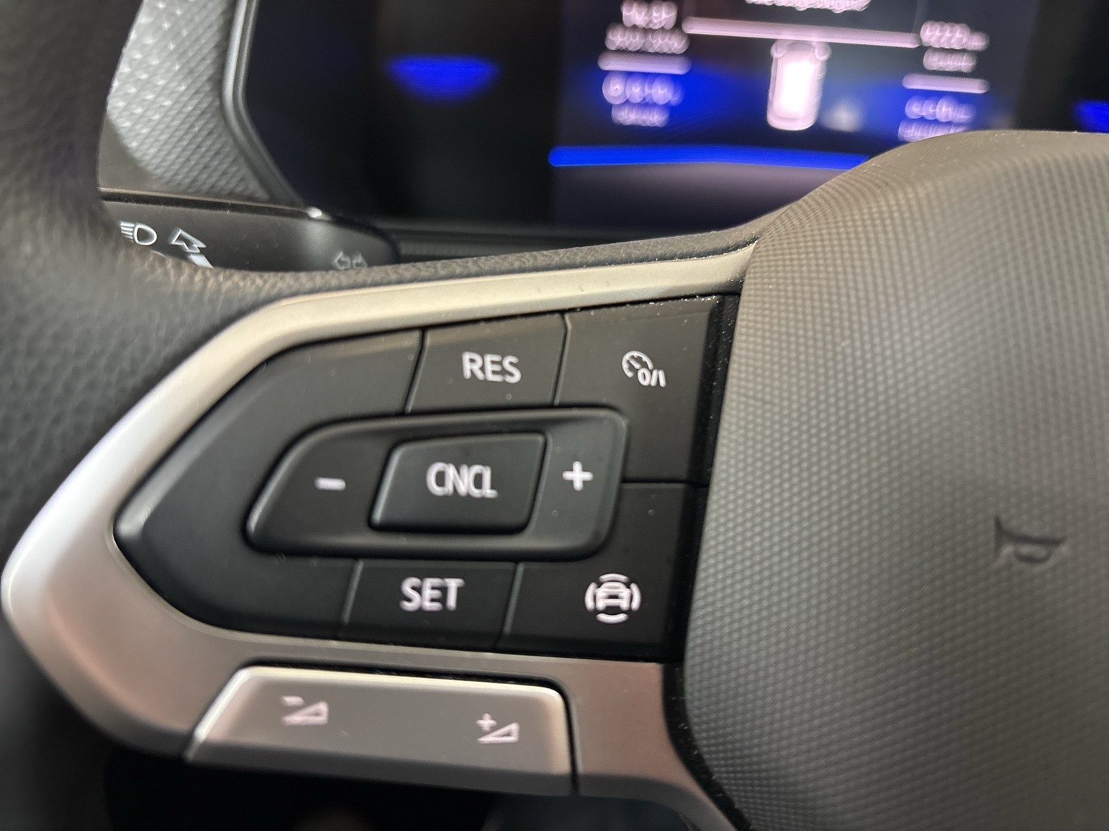 Volkswagen T-Cross 1.0 CARPLAY SITZHEIZUNG LED EINPARKHILFE