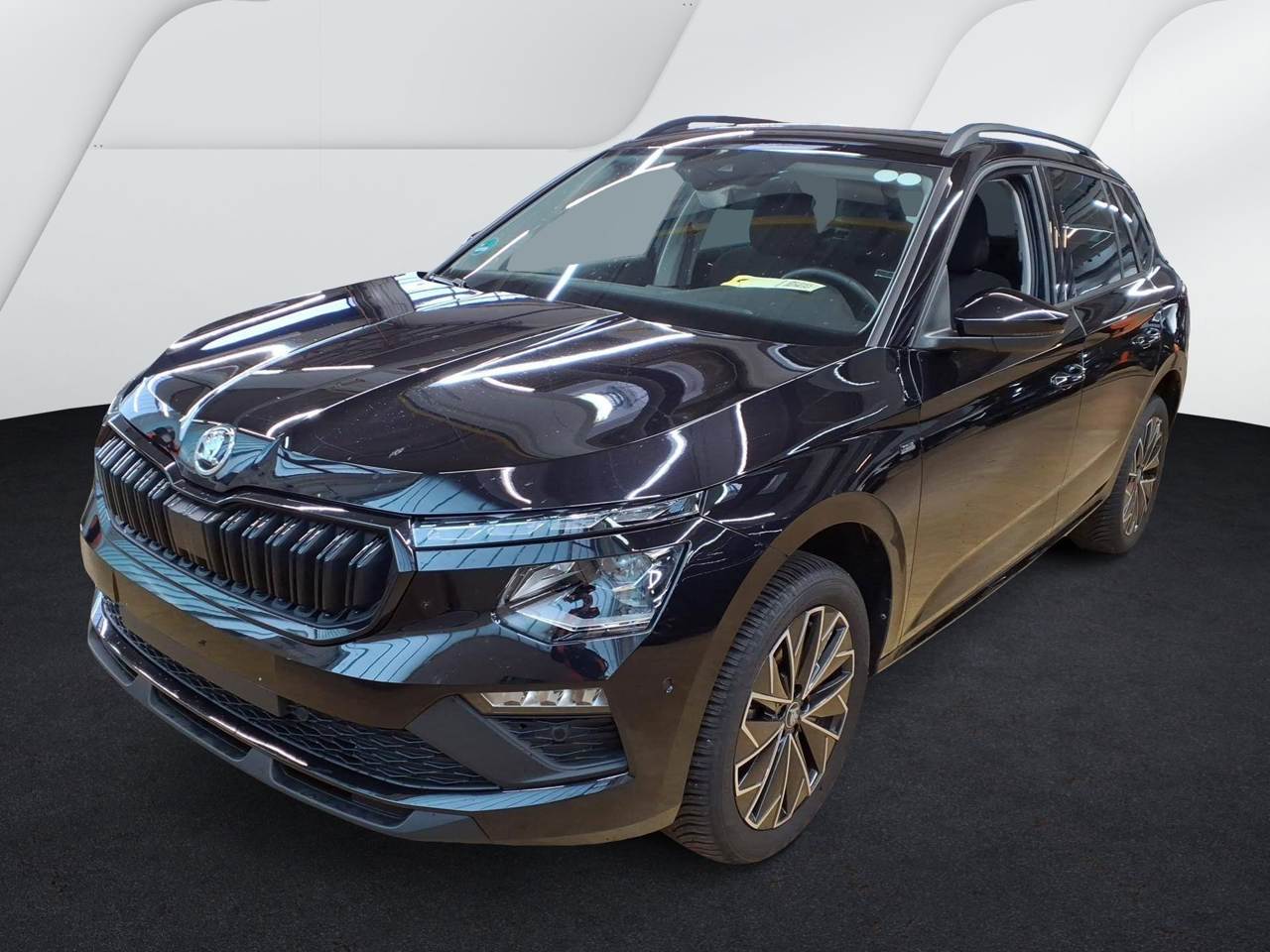 Skoda Kamiq 1.5 TOUR BLACKPACKAGE CAM ACC MATRIX NAVI