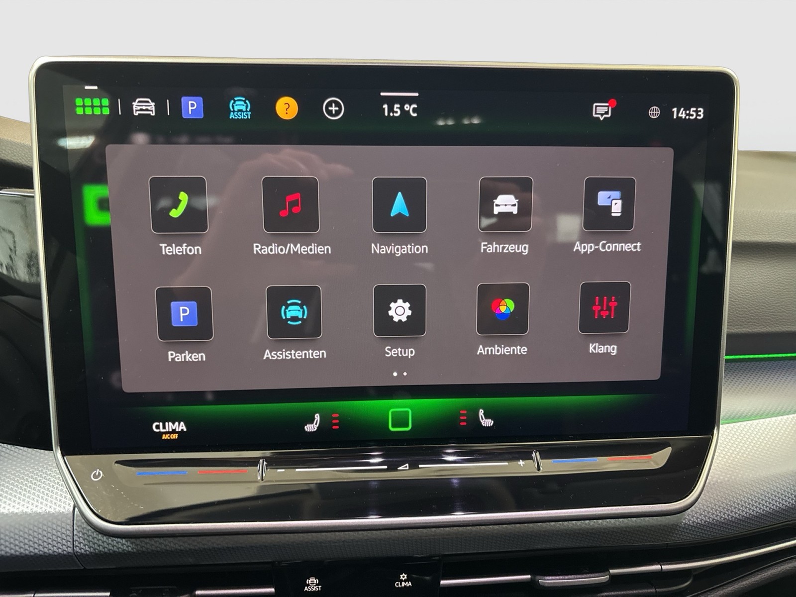 Volkswagen Golf VIII 2.0 GOAL FACELIFT ACC NAVI CARPLAY