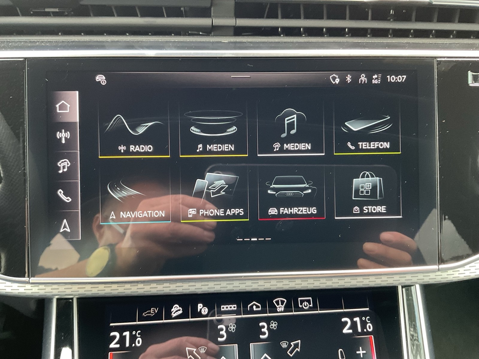 Audi Q7 quattro HYBRID S LINE LASERLICHT TV PANO 22"