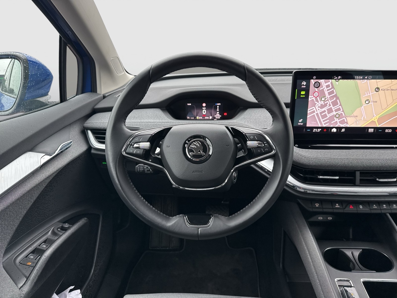 Skoda Enyaq 50 LOFT CAM LM19 NAVI LED KEYLESS-GO KLIMA