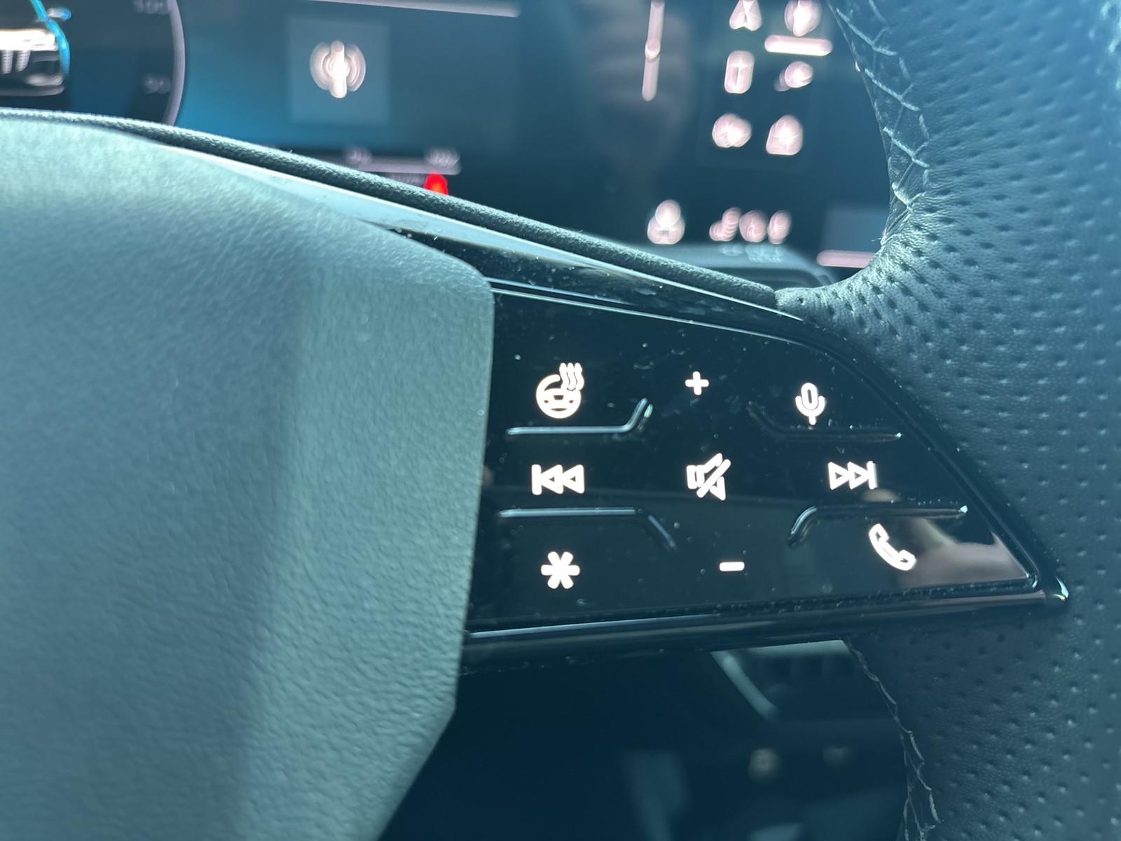 Audi Q6 e-tron quattro S LINE WÄRMEPUMPE PANO B&O AHK