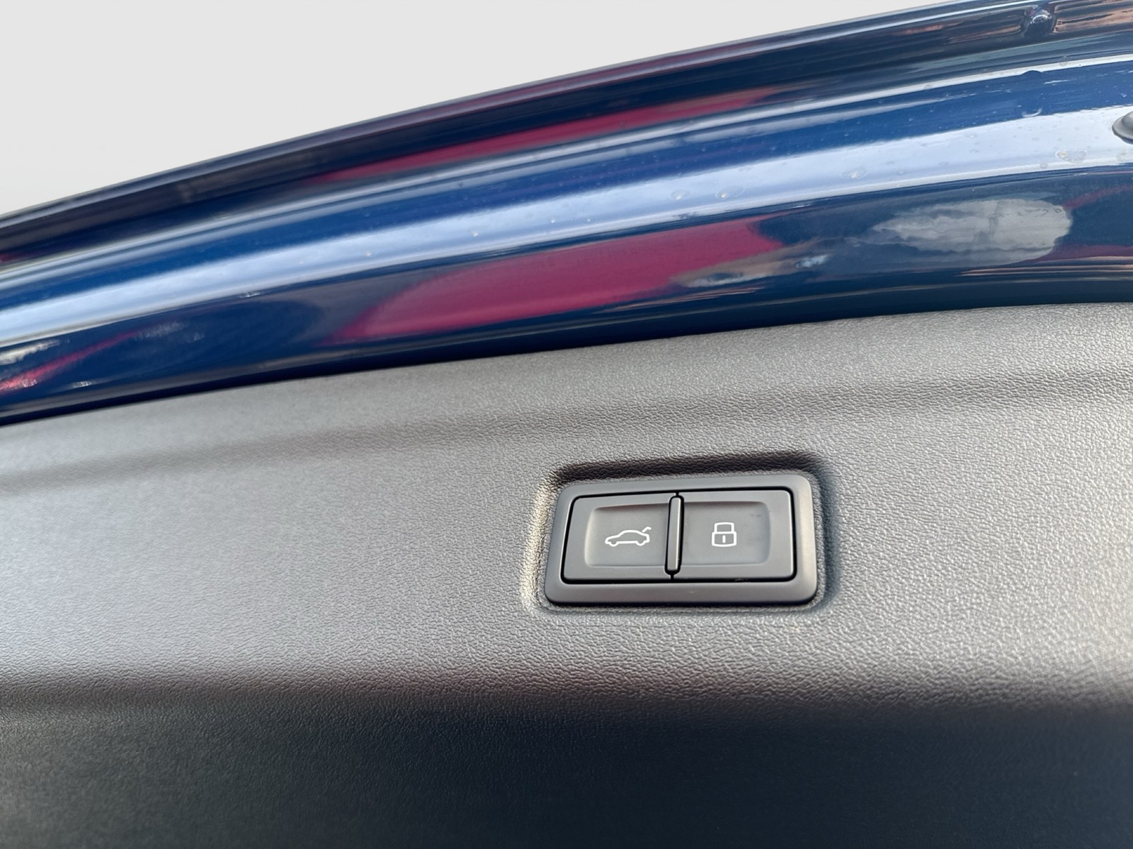 Audi Q6 e-tron quattro S LINE TECHPRO PANO B&O 21"