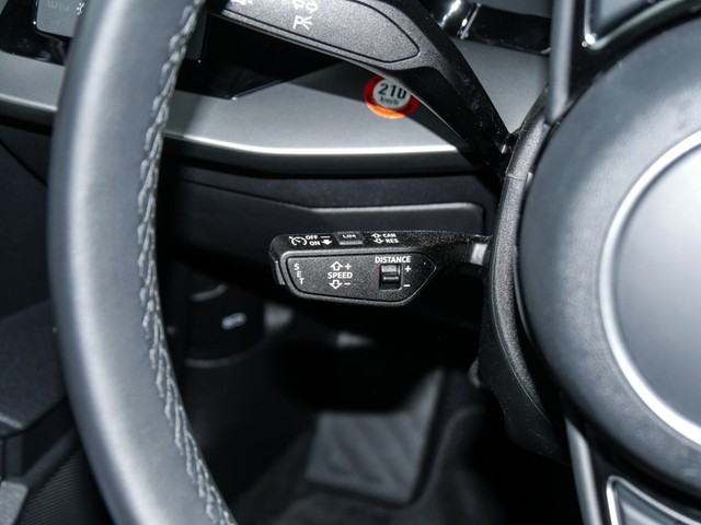 Audi A3 35 NAVI+ SITZHZ ALU CARPLAY TEMPOMAT EINPARKH