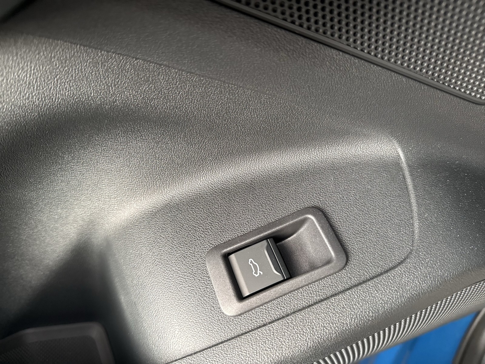 Audi Q6 e-tron quattro S LINE TECHPRO PANO B&O 20"