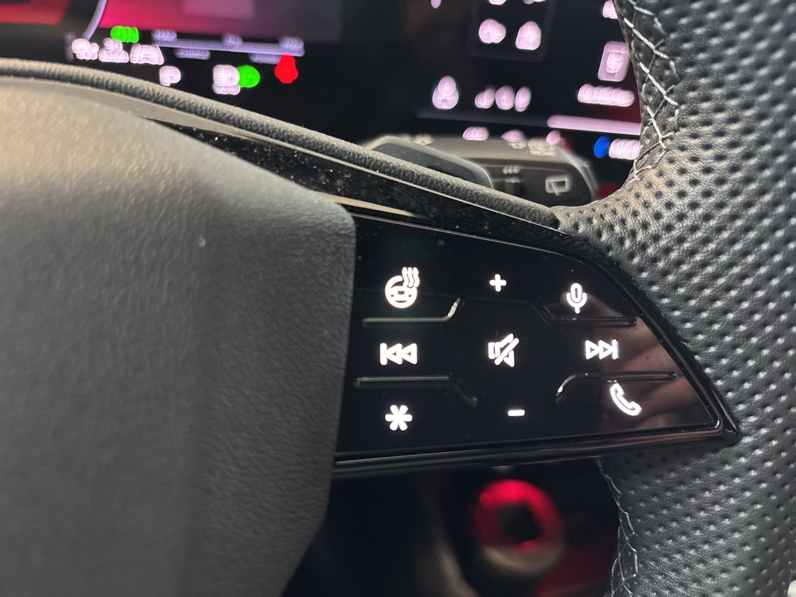 Audi Q6 e-tron quattro S LINE WÄRMEPUMPE PANO B&O AHK