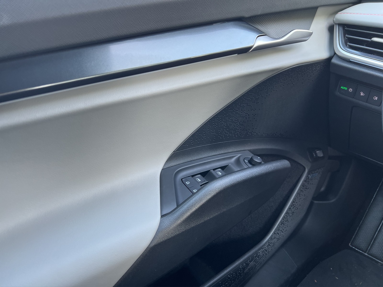 Skoda Elroq 85 First Edition AHK Hud ACC NAV 360 Grad