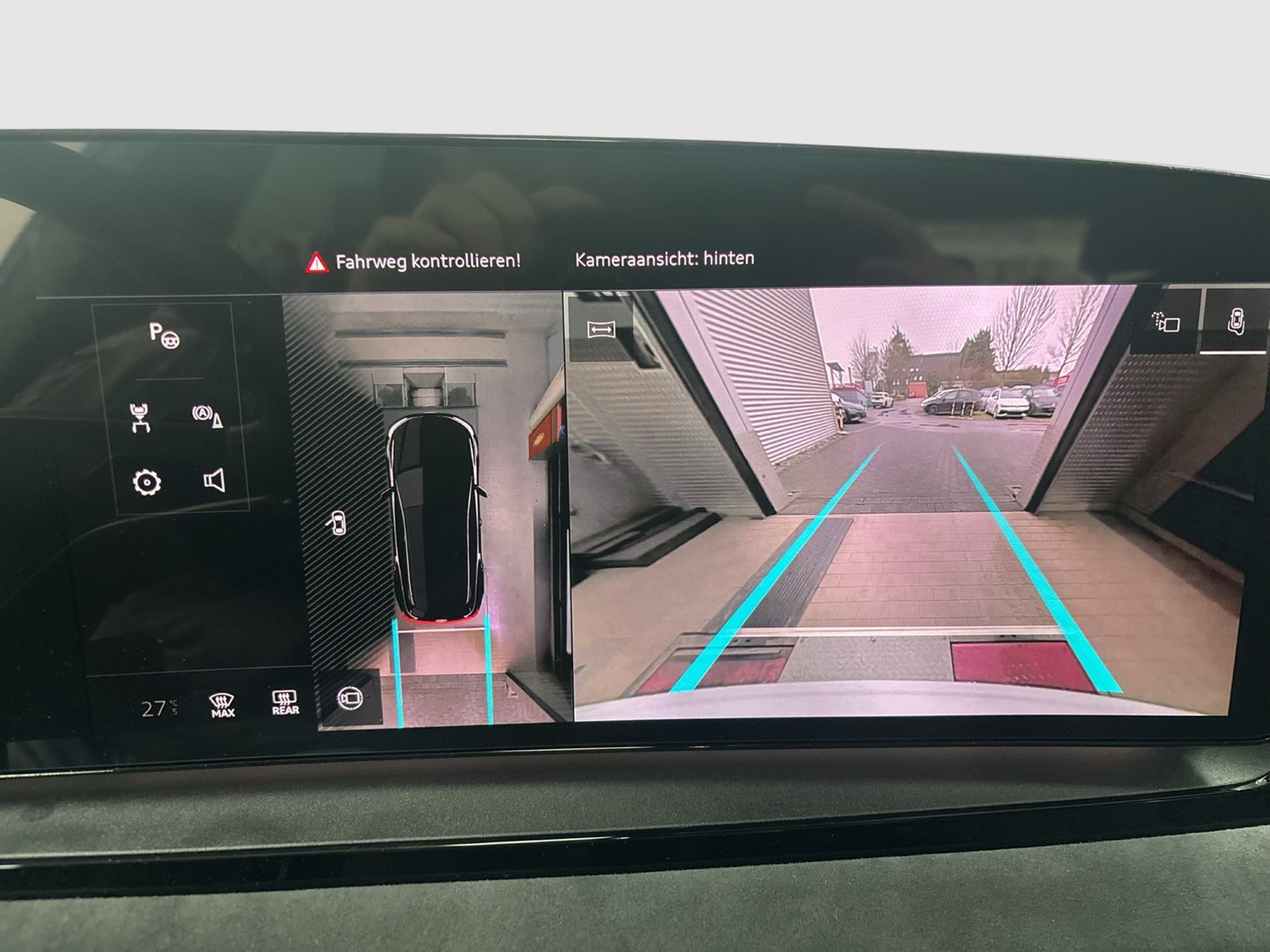 Audi Q6 e-tron quattro S LINE BLACKPAK TECHPRO PANO