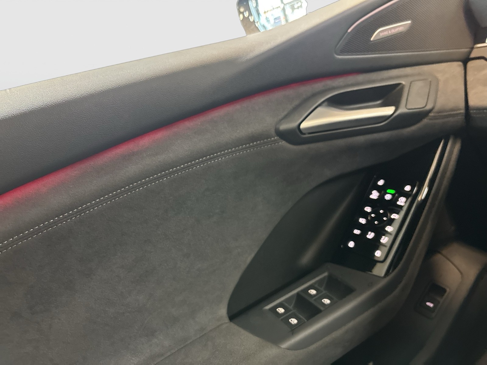 Audi Q6 e-tron quattro S LINE WÄRMEPUMPE PANO B&O CAM