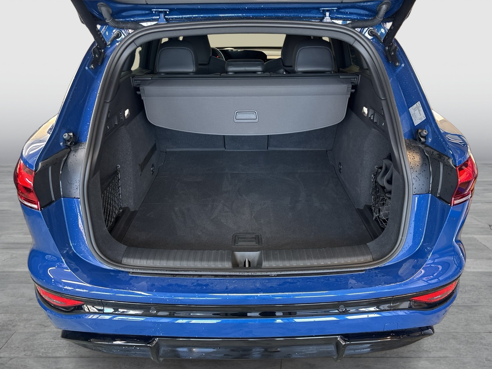 Audi Q6 e-tron quattro S LINE WÄRMEPUMPE PANO B&O CAM