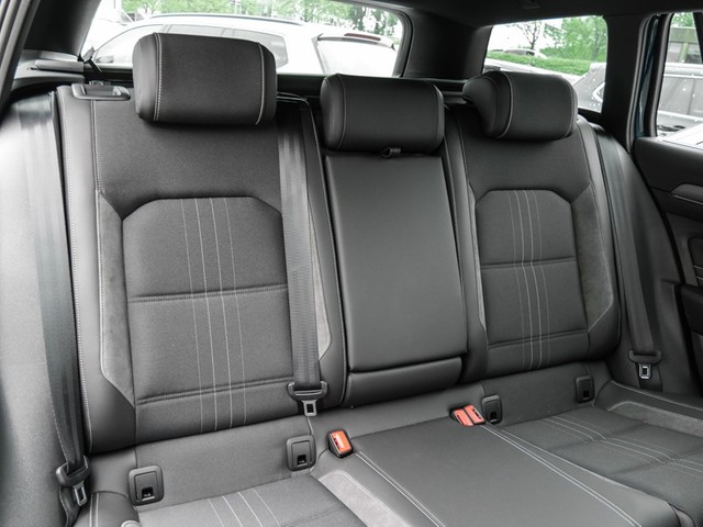 Volkswagen Passat Alltrack 2.0 4X4 MATRIX STANDHEIZ AHK NAVI