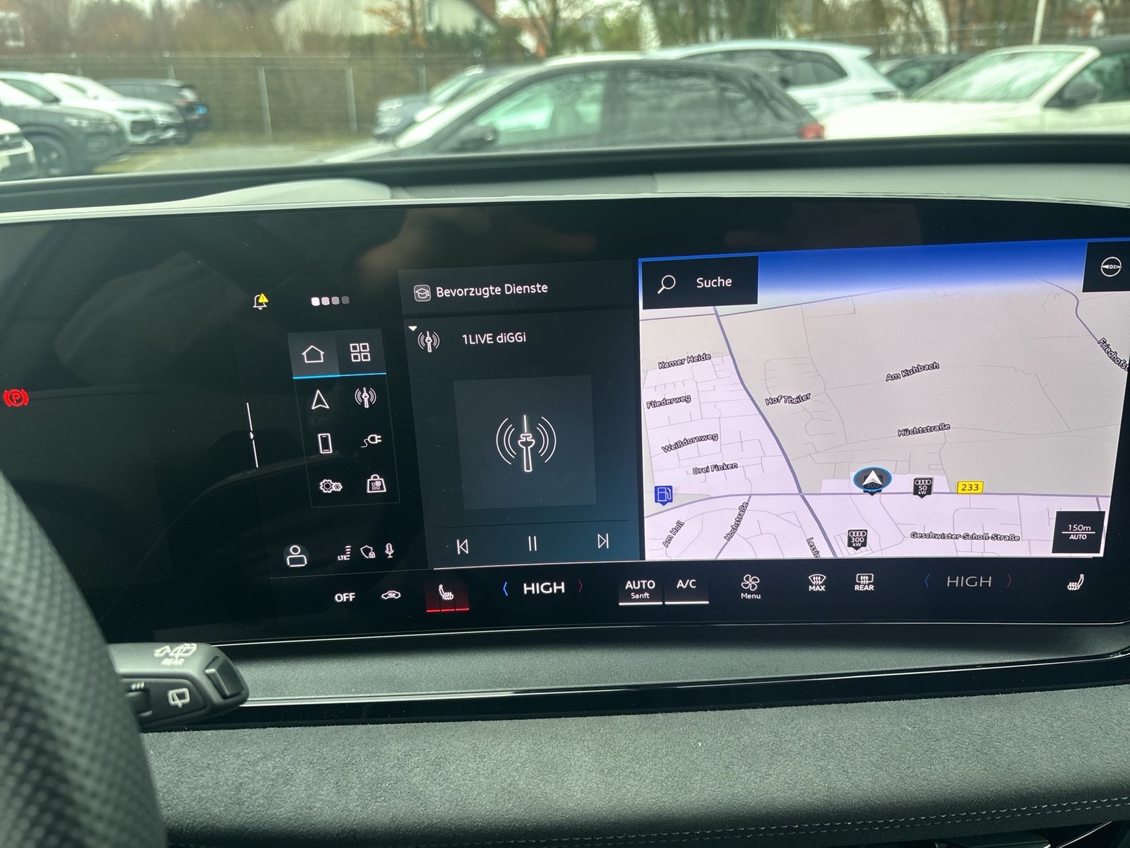 Audi Q6 e-tron quattro S LINE BLACKPAK TECHPRO PANO