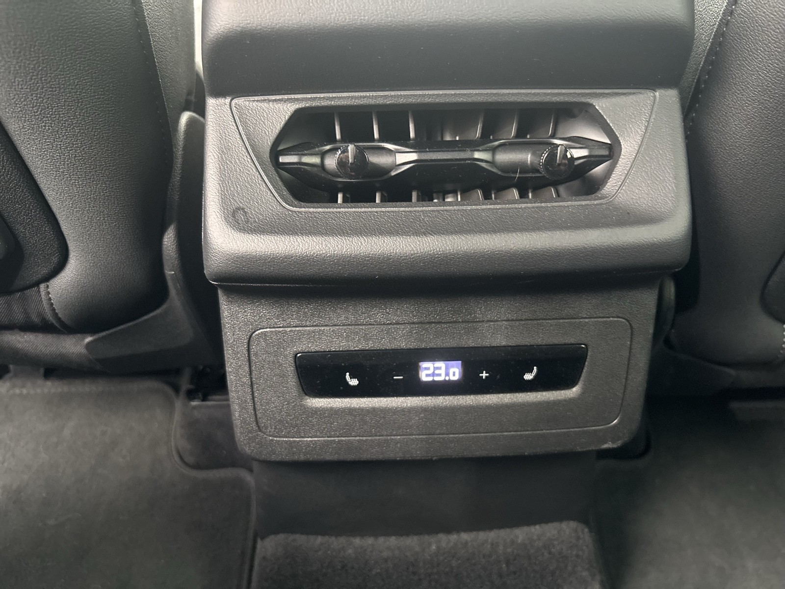 Audi Q6 e-tron quattro S LINE BLACKPAK TECHPRO PANO