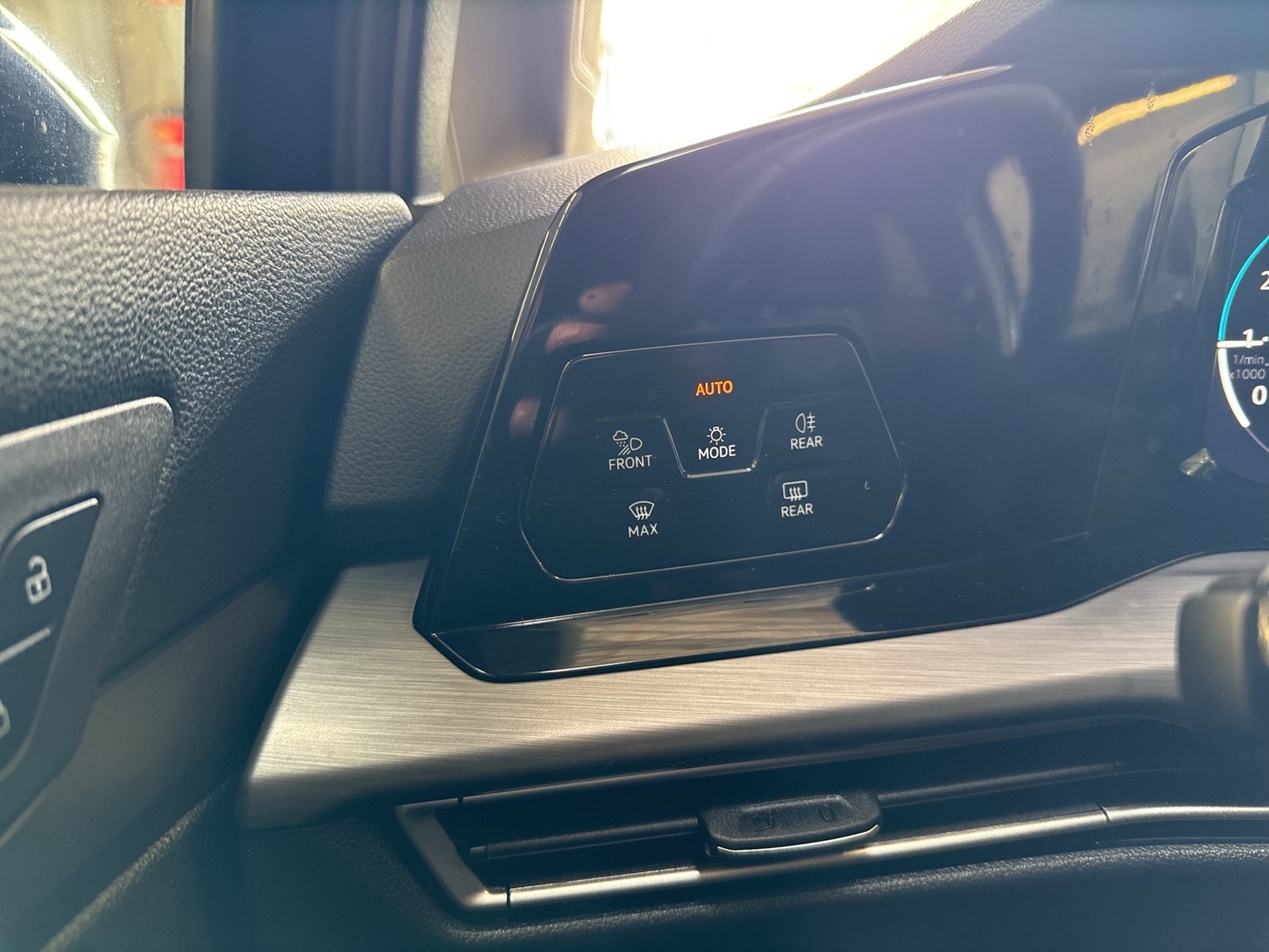 Volkswagen Golf Variant VIII 1.5eTSI STYLE ACC LM17 EKLAPPE