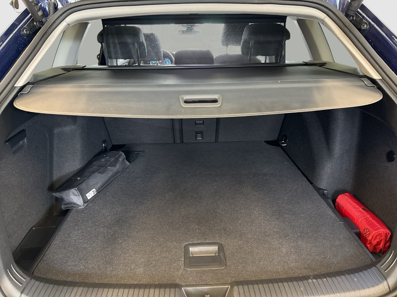 Volkswagen Golf Variant VIII 1.5eTSI STYLE ACC LM17 EKLAPPE