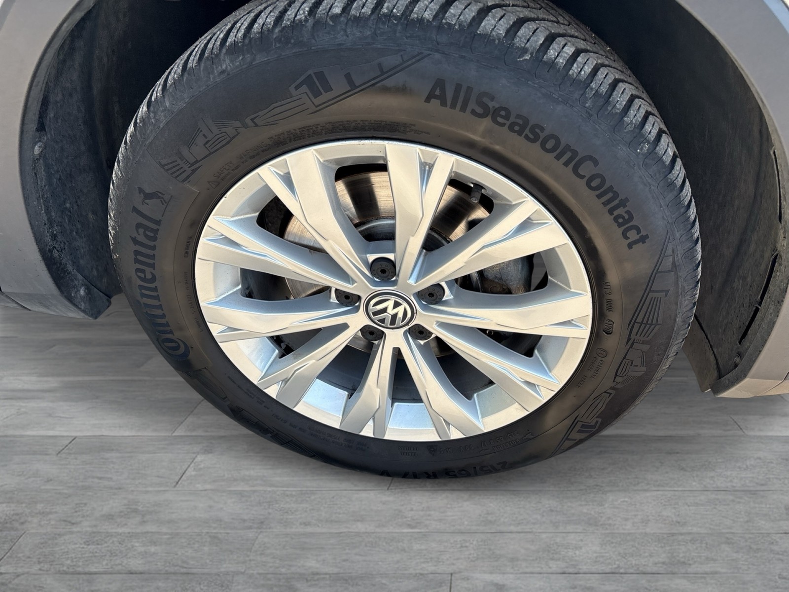 Volkswagen Tiguan 1.5 COMFORTLINE ACC ALU NAVI SITZHEIZUNG