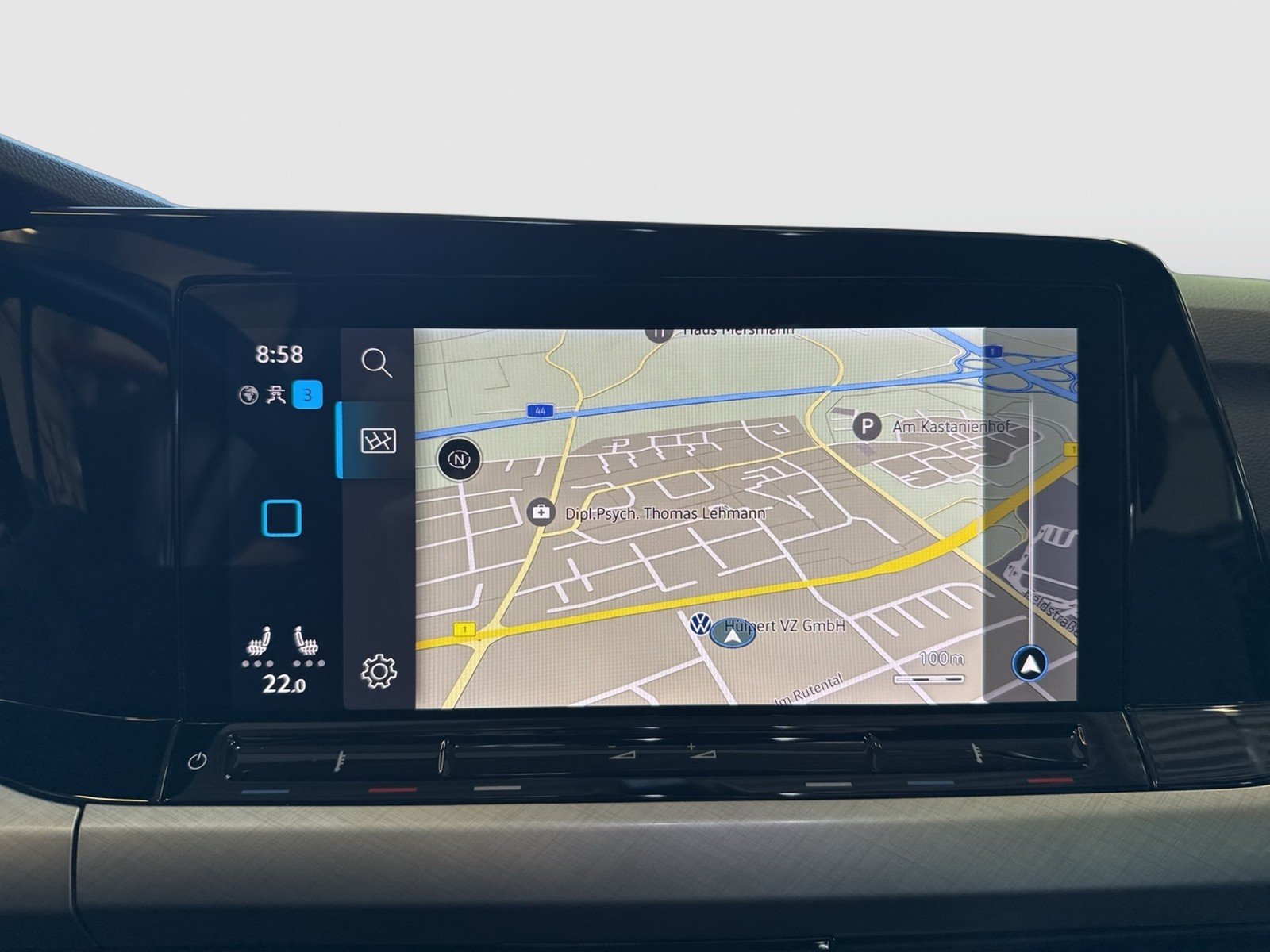 Volkswagen Golf Variant VIII 2.0 LIFE ACC NAVI ALU SITZHEIZ