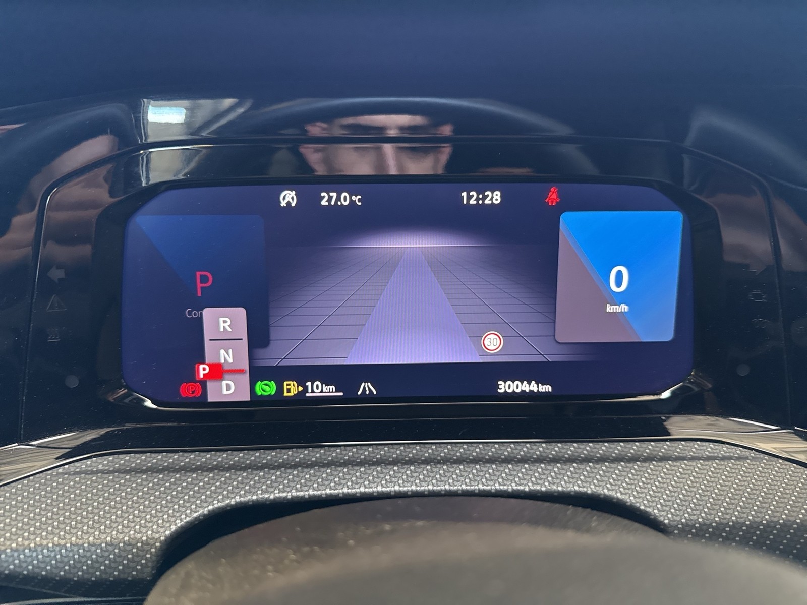 Volkswagen Golf Variant VIII 1.5 eTSI R-LINE CAM ACC LM17